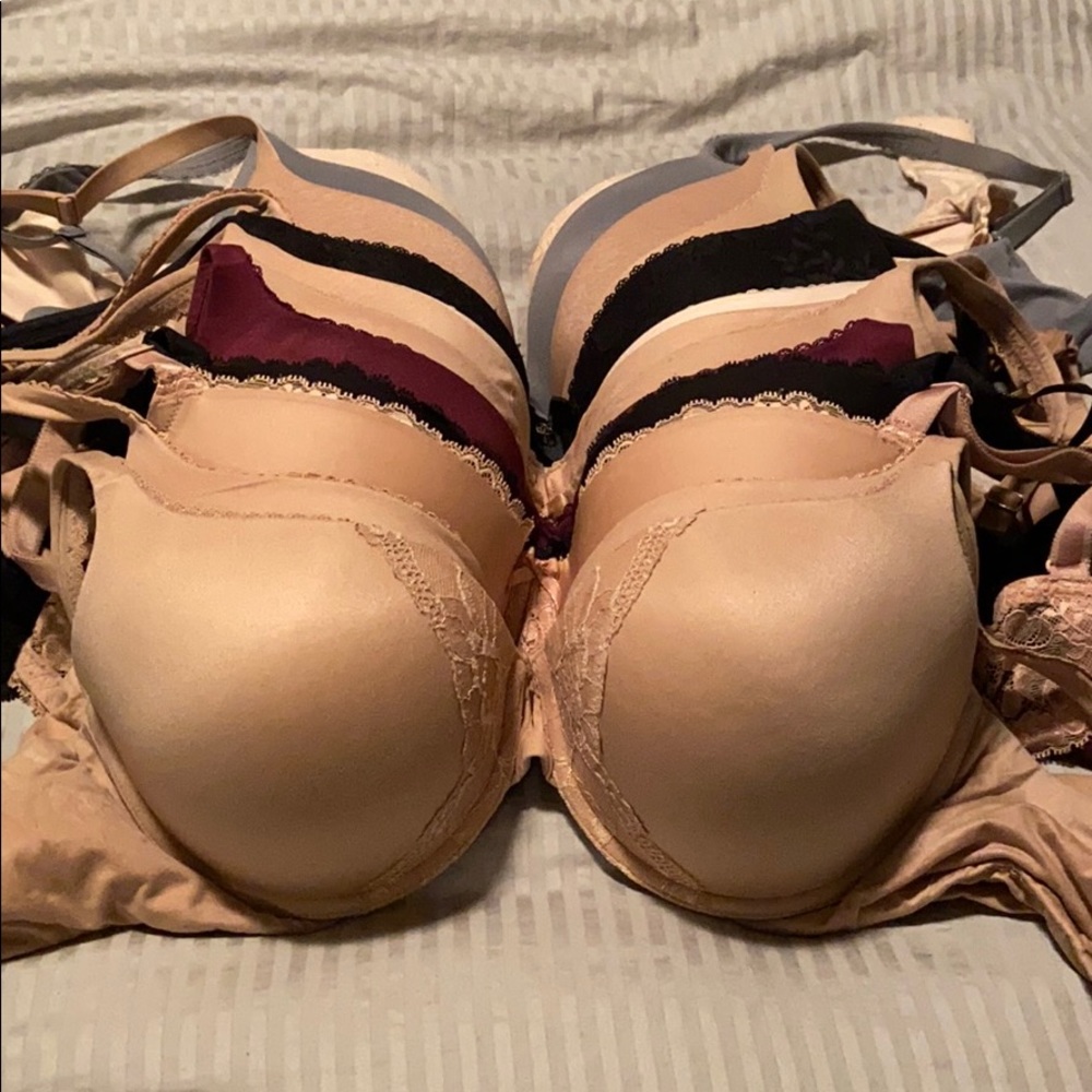 13 Victoria Secret 34DDD